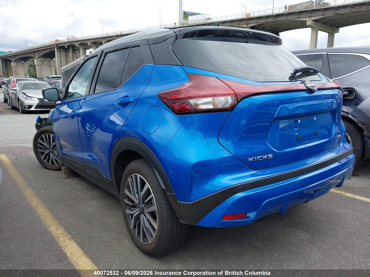 2023 NISSAN KICKS SV thumbnail 4