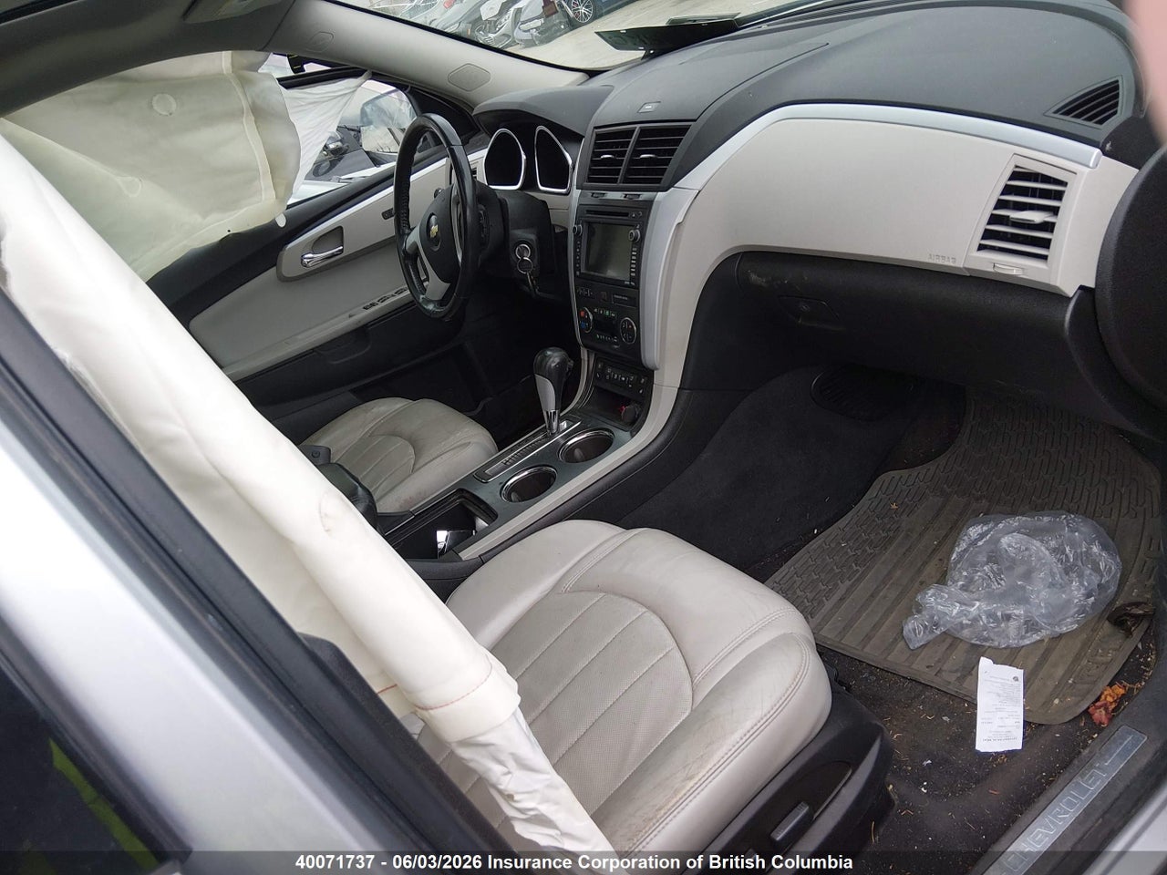 2009 CHEVROLET TRAVERSE LTZ thumbnail 6