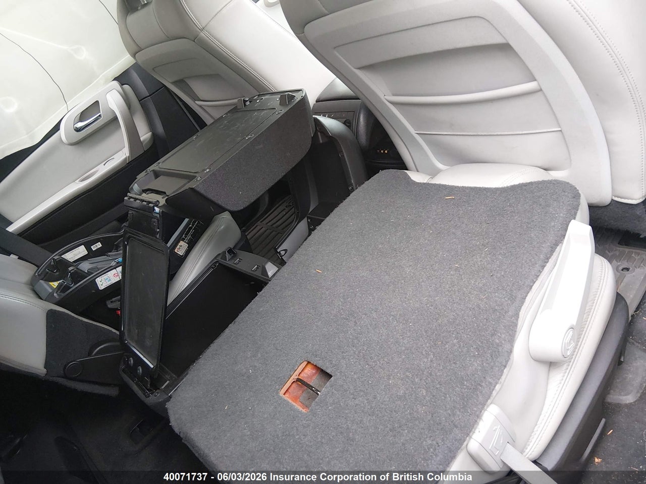 2009 CHEVROLET TRAVERSE LTZ thumbnail 9