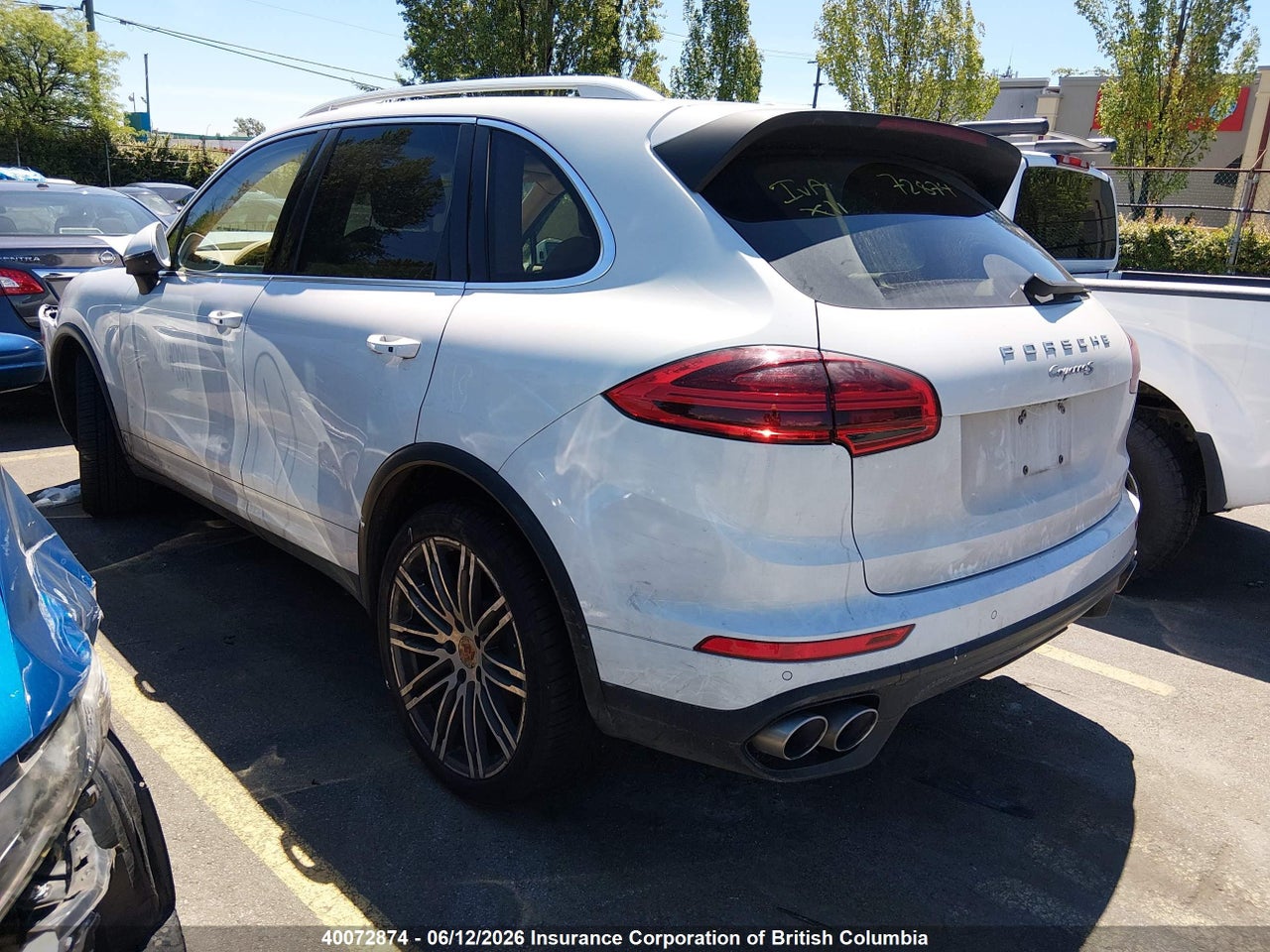 2015 PORSCHE CAYENNE S thumbnail 4