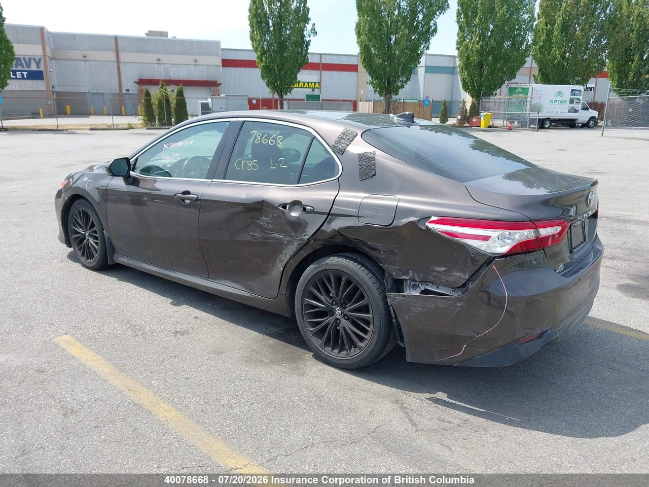 2018 TOYOTA CAMRY thumbnail 4