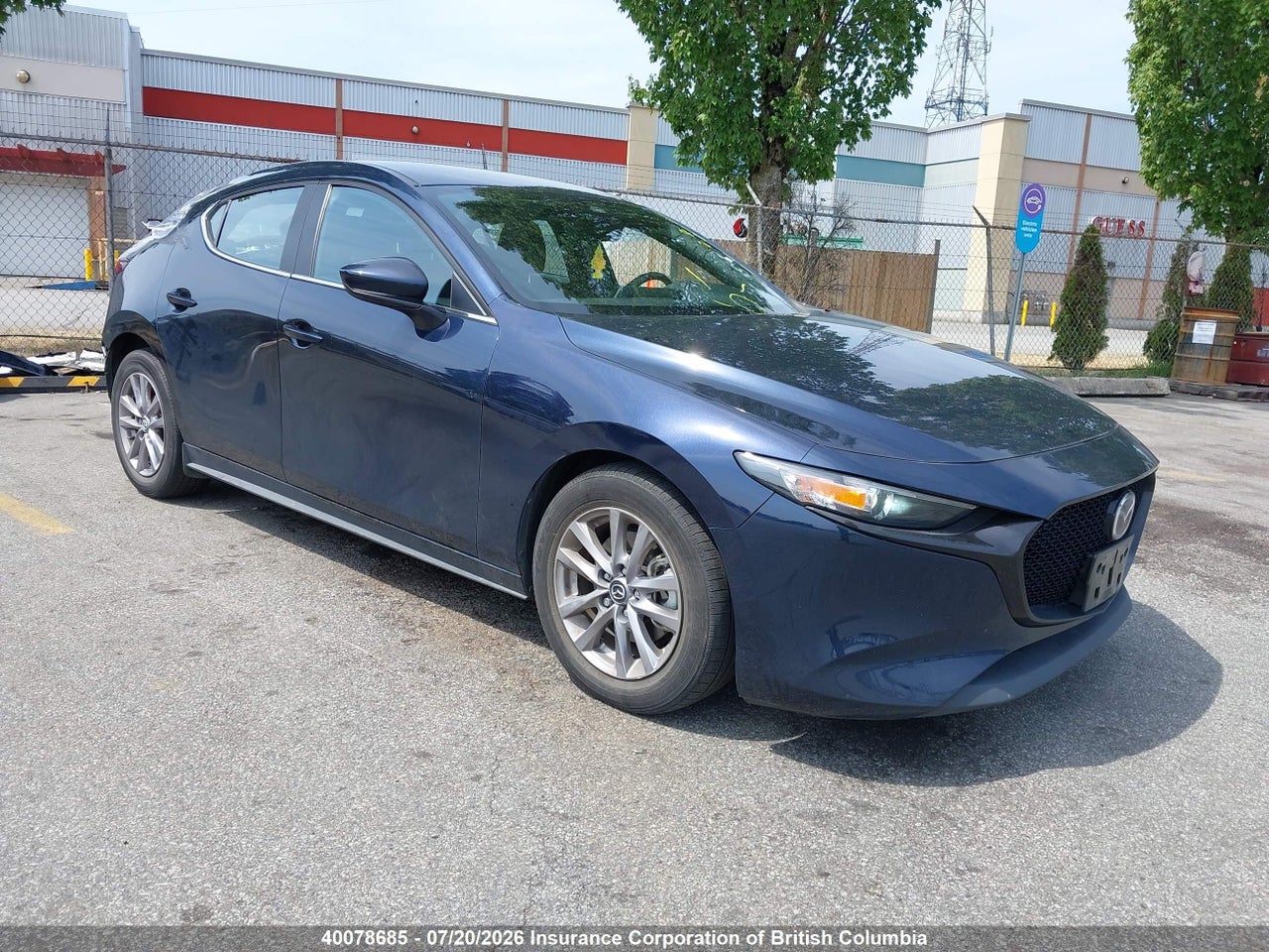 2021 MAZDA MAZDA3 GS thumbnail 2