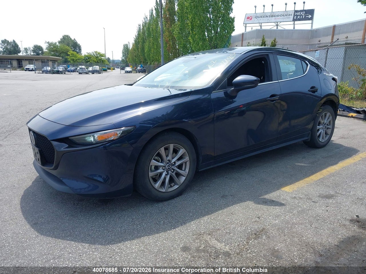 2021 MAZDA MAZDA3 GS thumbnail 3