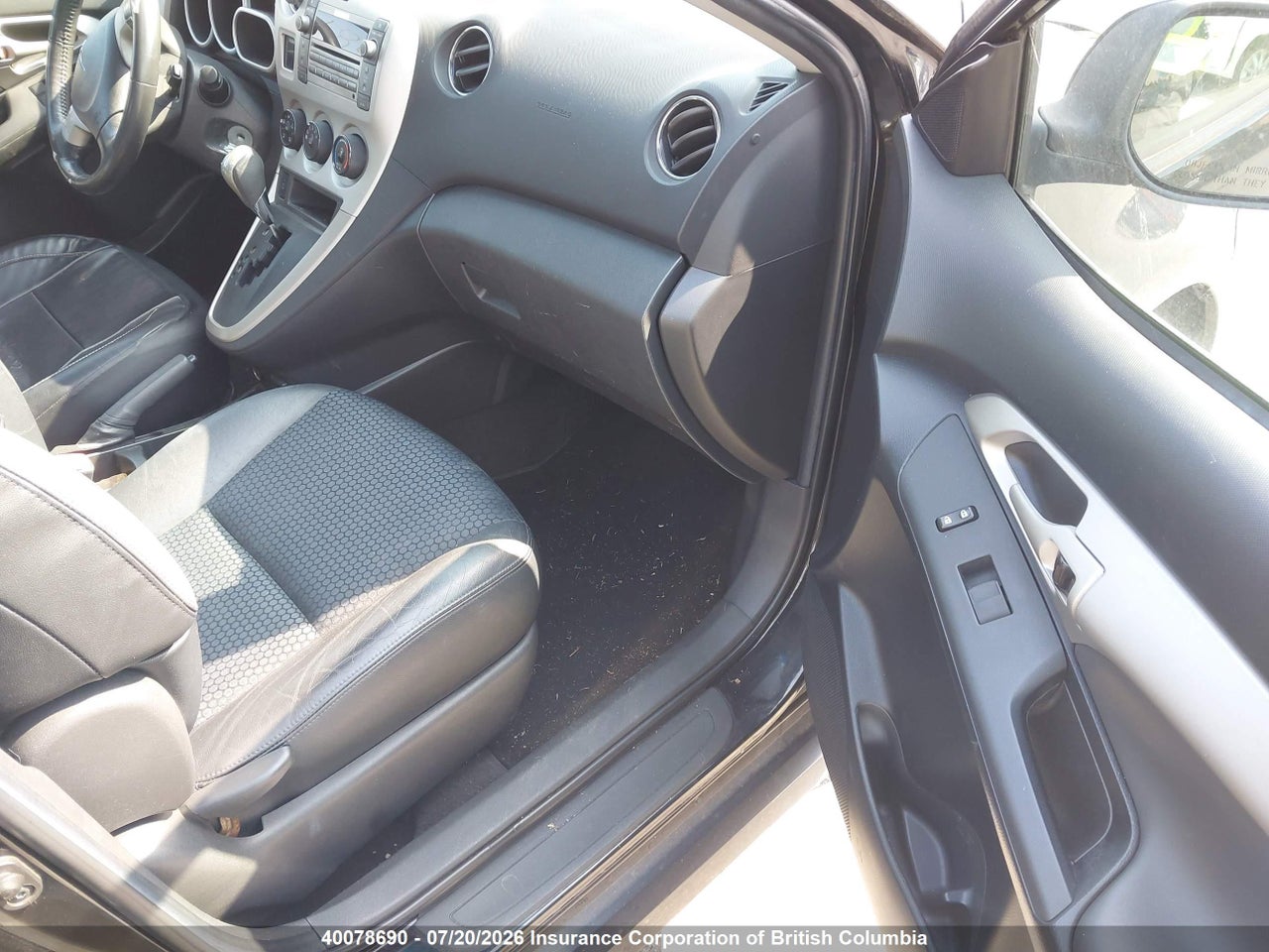 2009 PONTIAC VIBE thumbnail 6