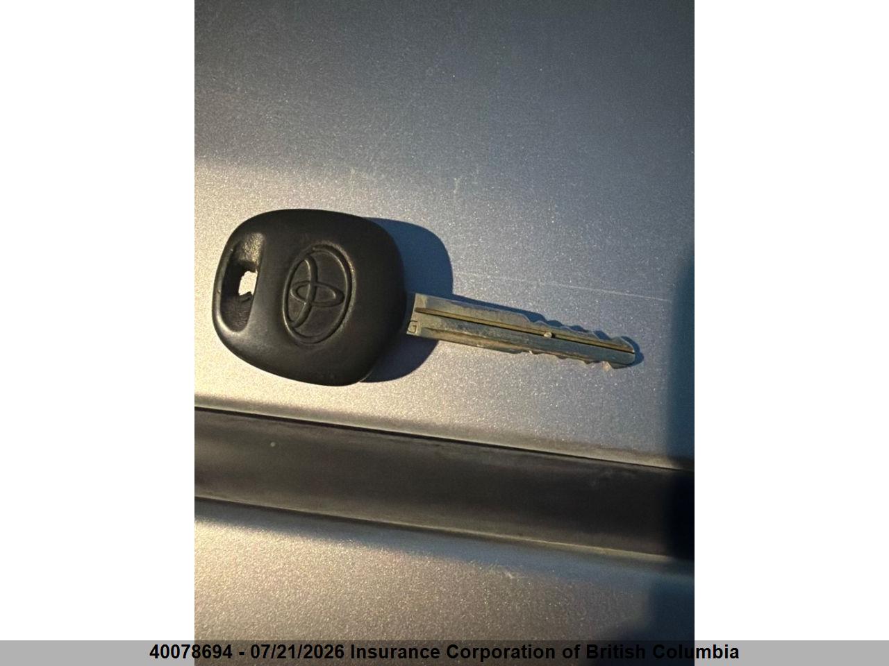 2013 TOYOTA YARIS thumbnail 6