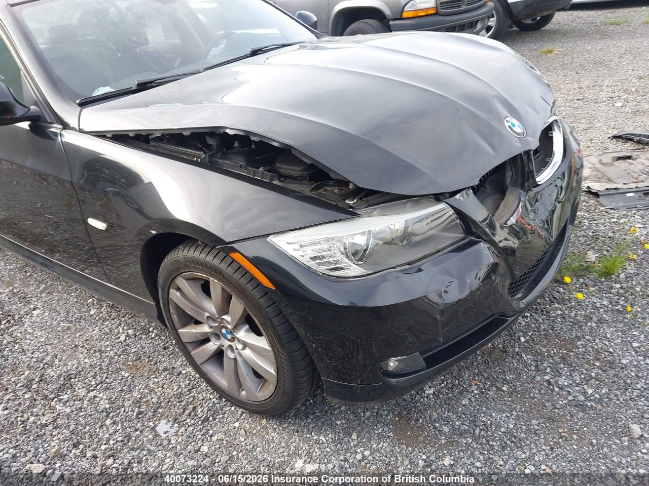 2011 BMW 323 I thumbnail 2