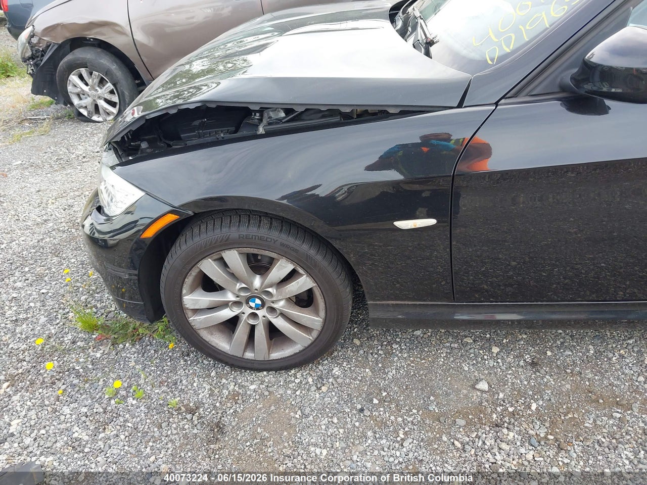 2011 BMW 323 I thumbnail 3