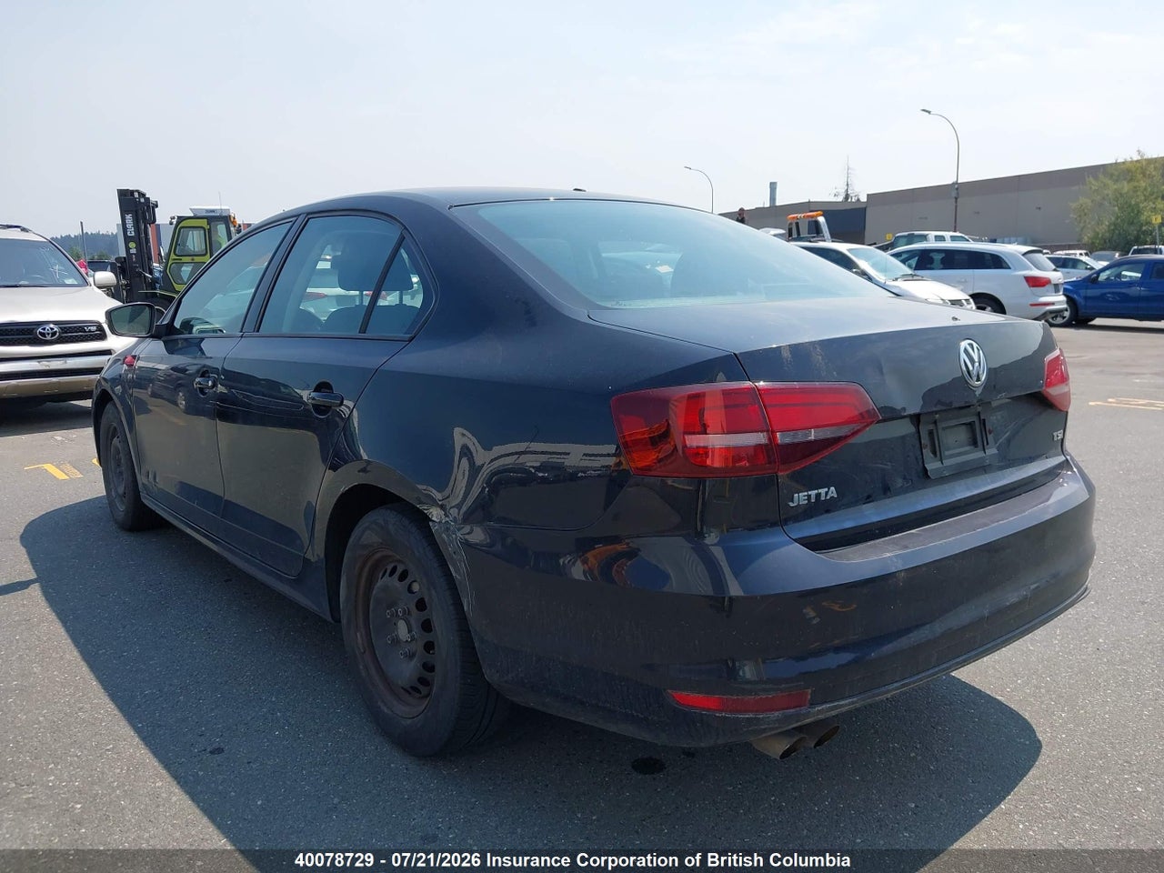 2016 VOLKSWAGEN JETTA thumbnail 4