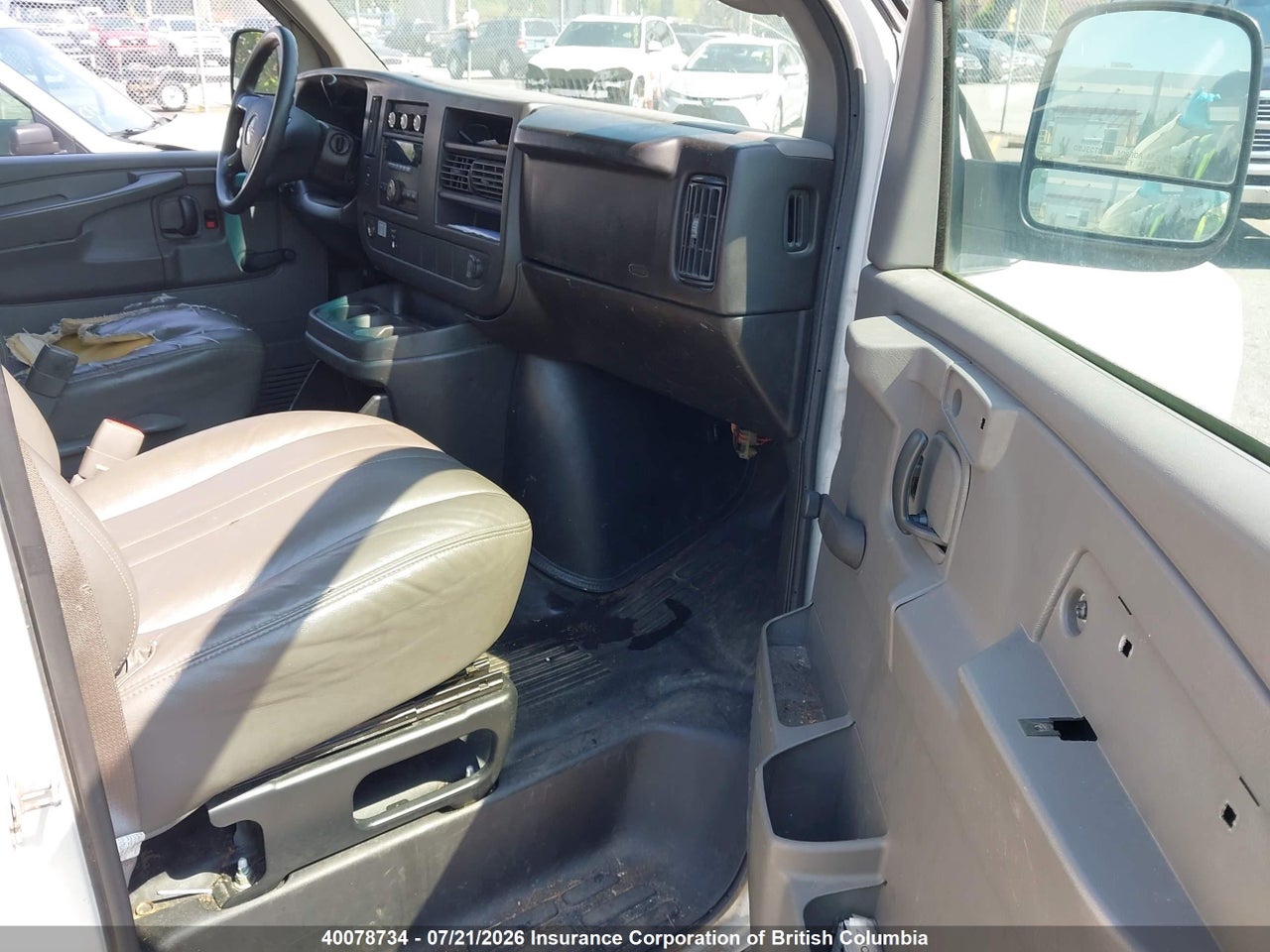 2008 GMC SAVANA G2500 thumbnail 6