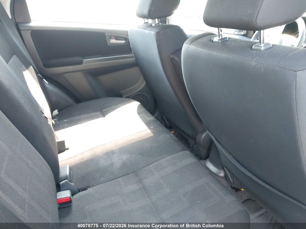 2012 SUZUKI SX4 thumbnail 9