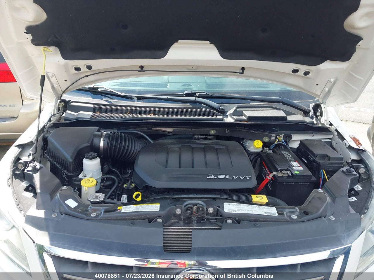 2011 VOLKSWAGEN ROUTAN SEL thumbnail 11