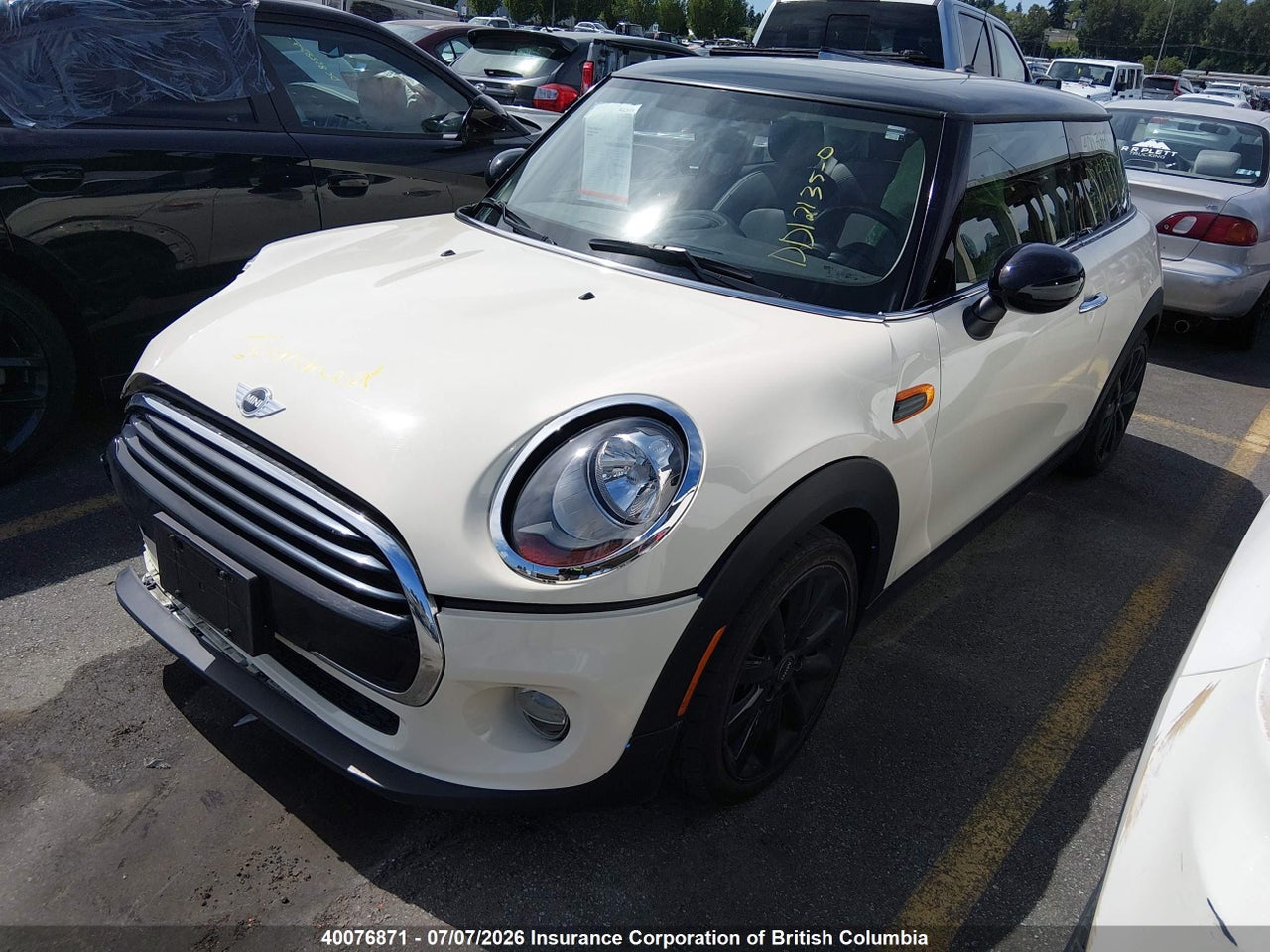 2016 MINI COOPER thumbnail 3
