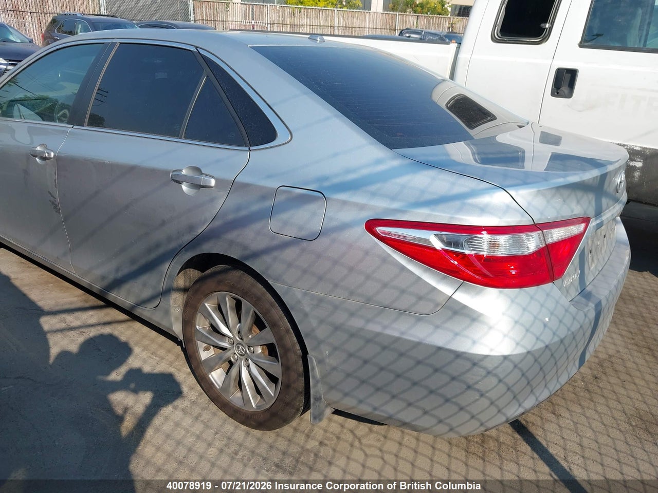 2016 TOYOTA CAMRY thumbnail 4
