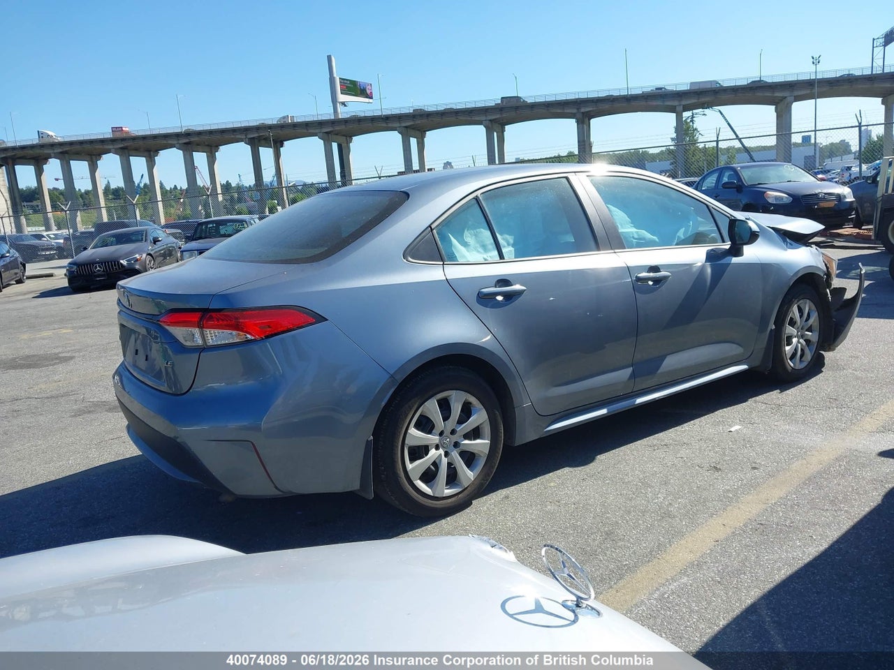2022 TOYOTA COROLLA LE/XLE thumbnail 5