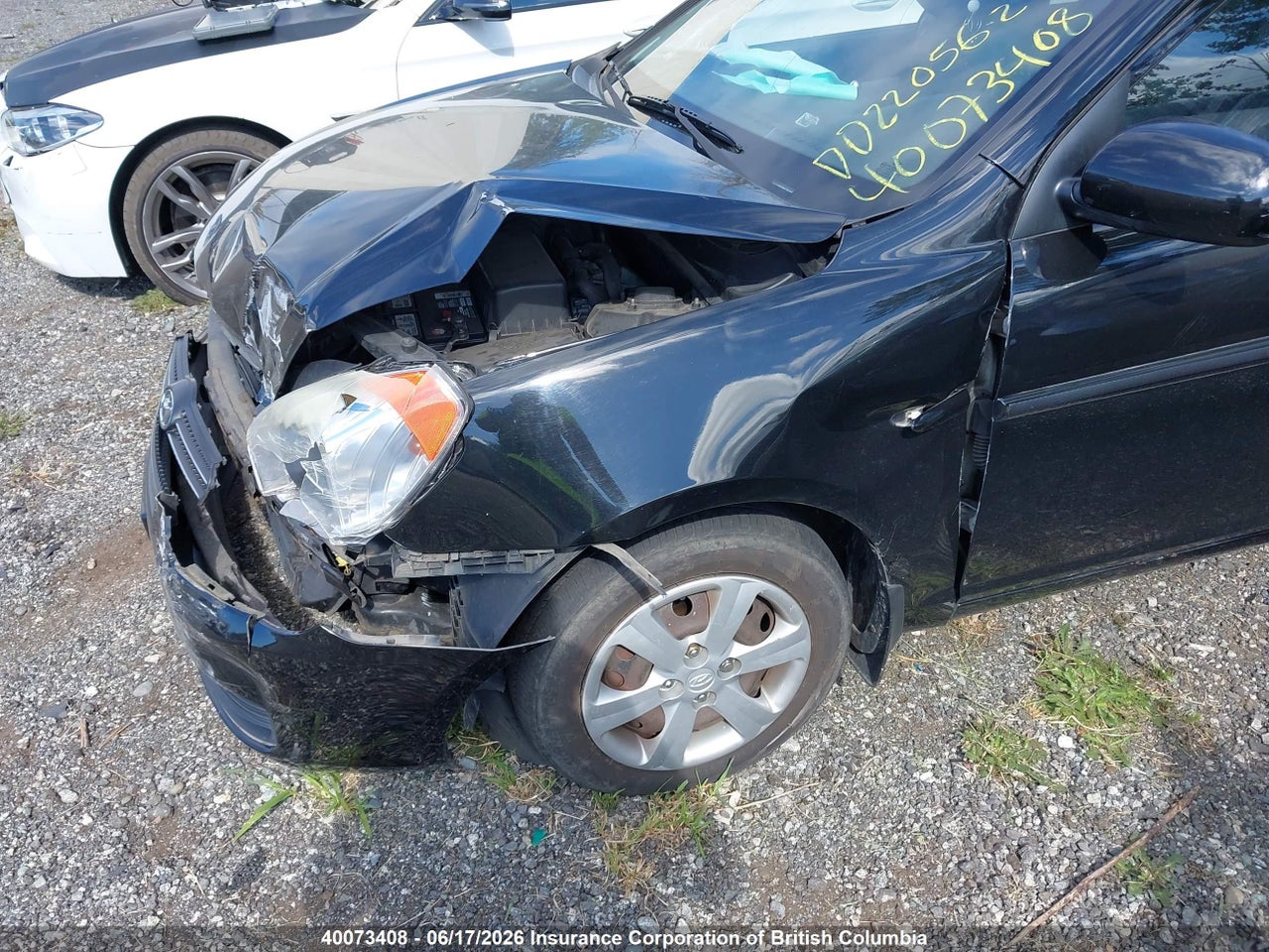 2010 HYUNDAI ACCENT GLS thumbnail 3