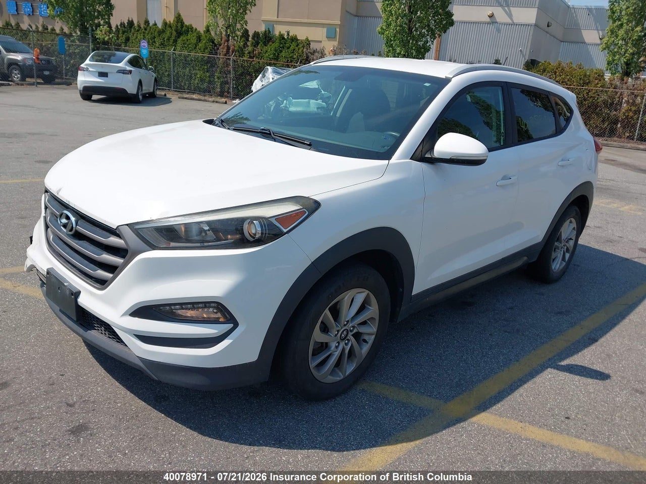 2016 HYUNDAI TUCSON LIMITED/SPORT AND ECO/SE thumbnail 3