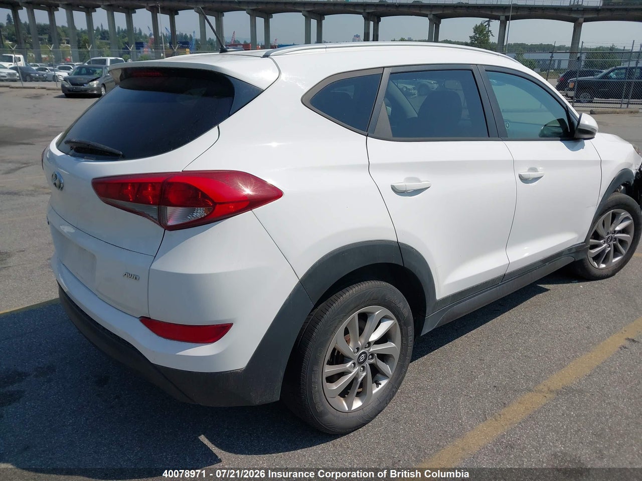 2016 HYUNDAI TUCSON LIMITED/SPORT AND ECO/SE thumbnail 5