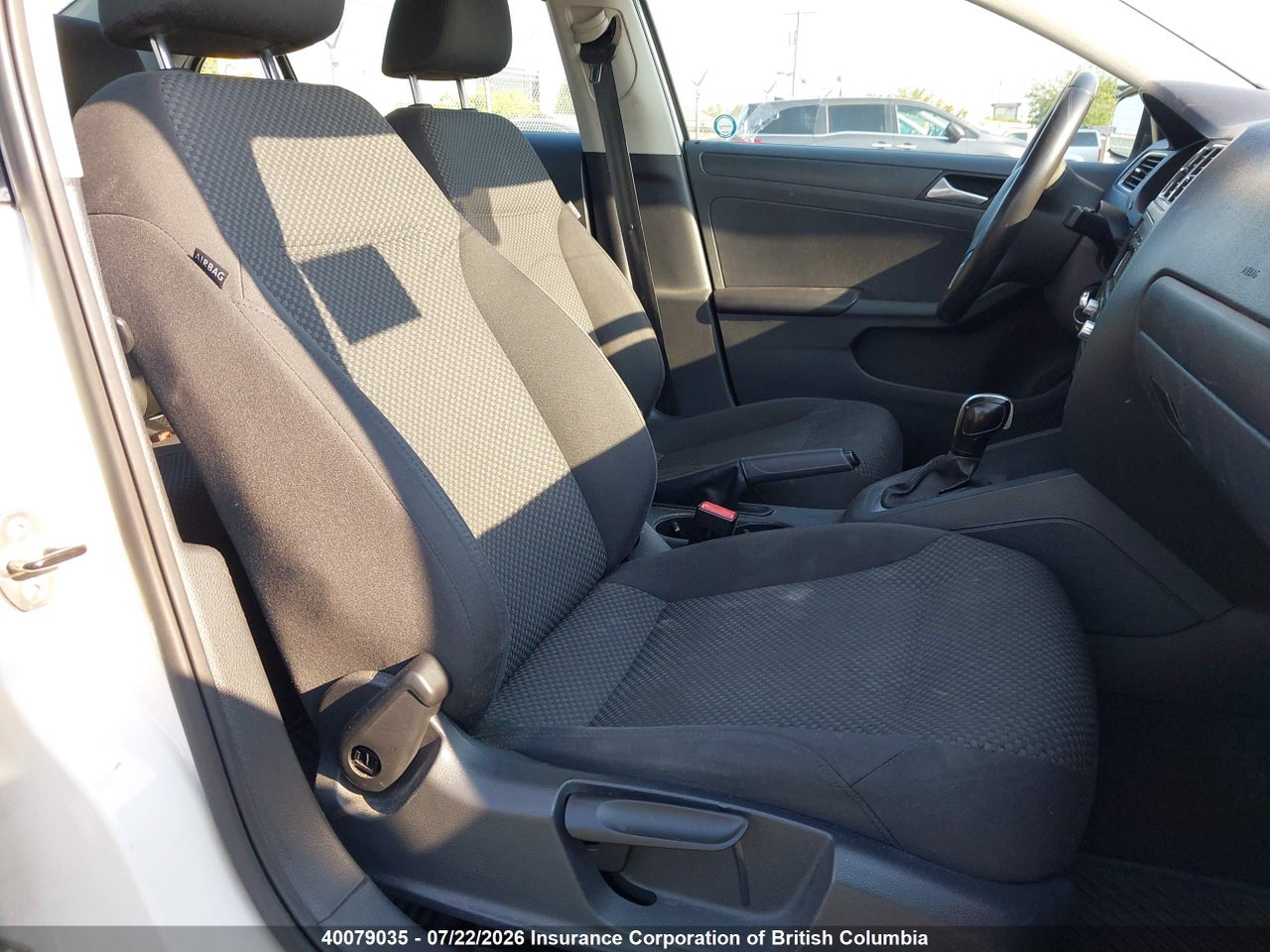 2013 VOLKSWAGEN JETTA thumbnail 6