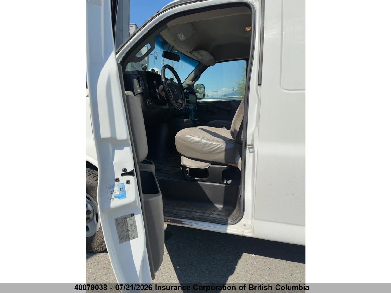 2016 GMC SAVANA 2500 1WT thumbnail 9