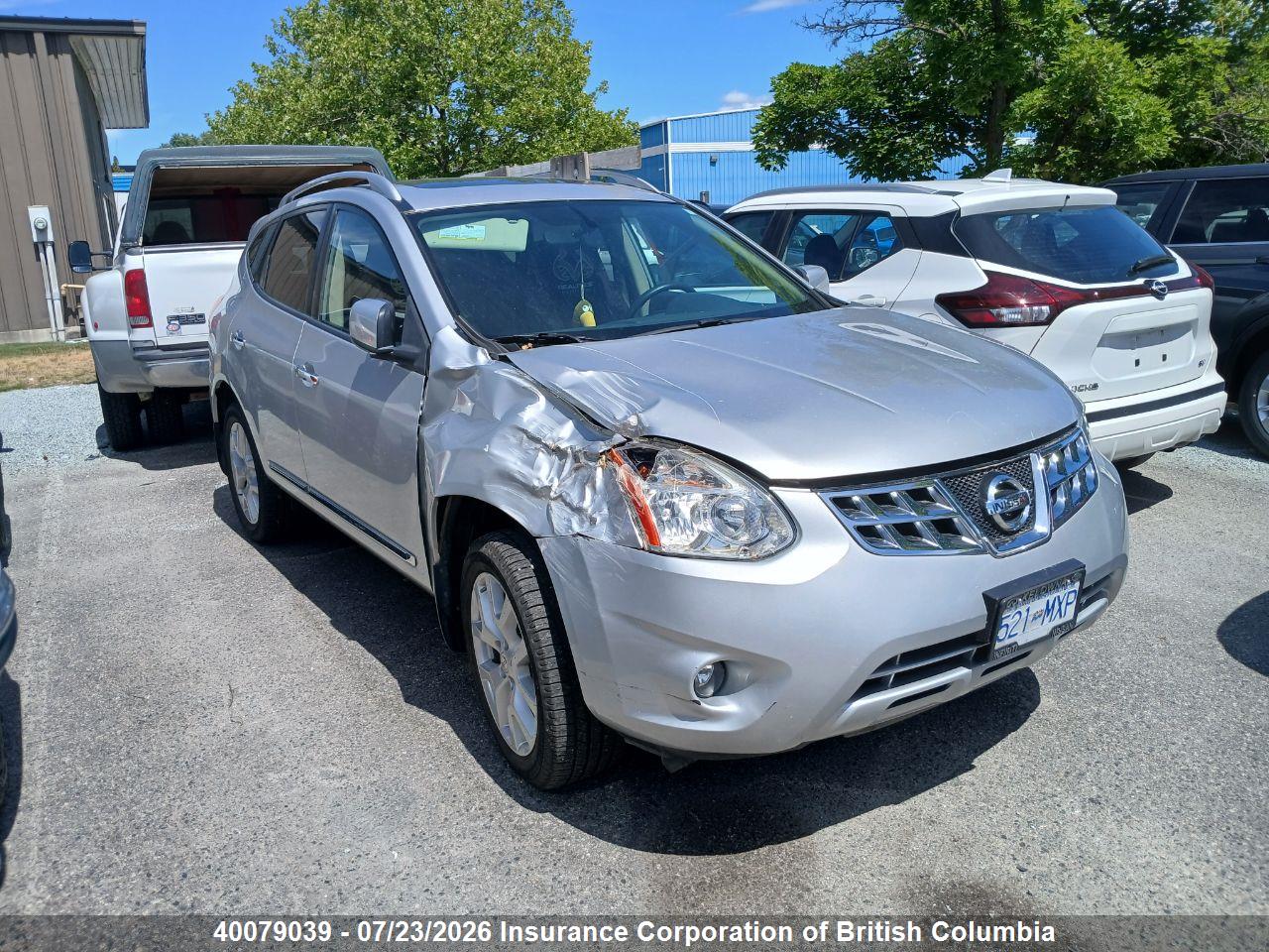 2011 NISSAN ROGUE thumbnail 2
