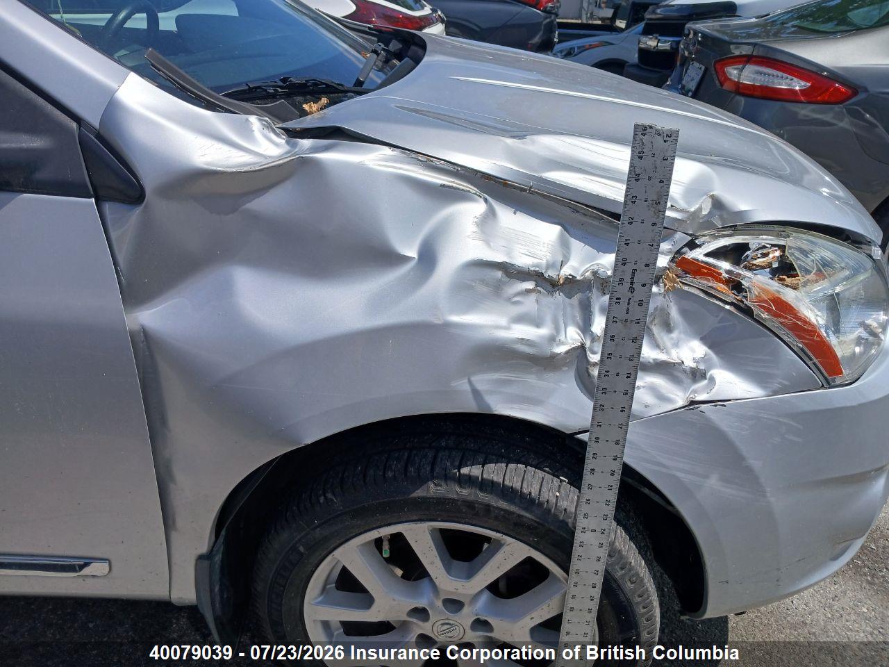 2011 NISSAN ROGUE thumbnail 12