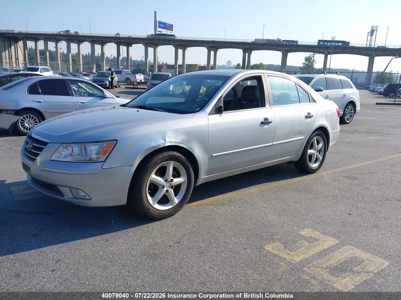 2010 HYUNDAI SONATA GL SPORT thumbnail 3