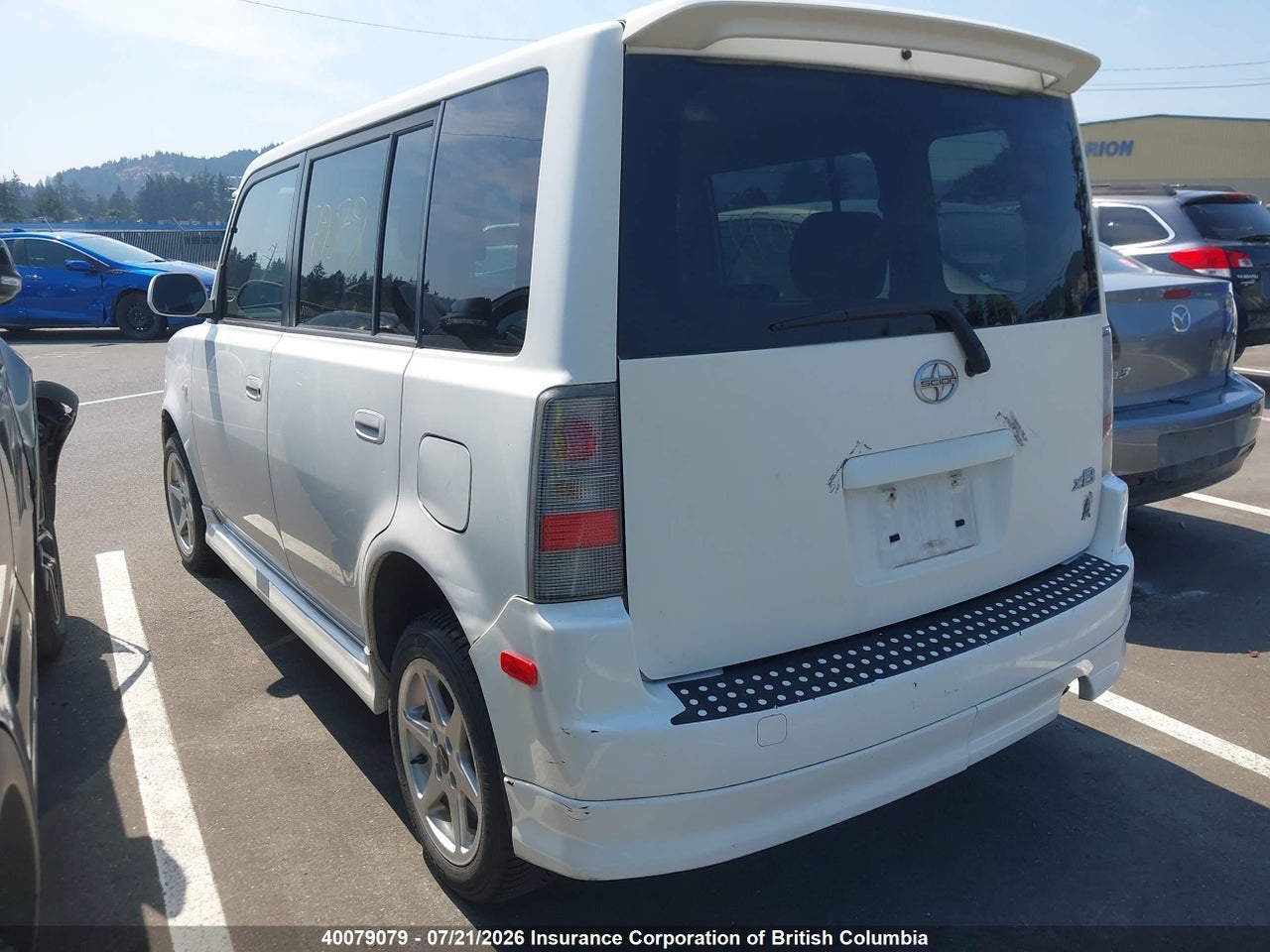 2005 SCION XB thumbnail 4