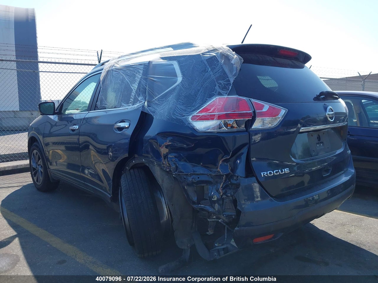 2016 NISSAN ROGUE thumbnail 4