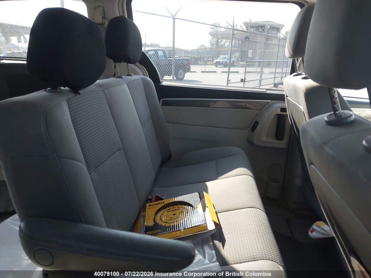 2010 VOLKSWAGEN ROUTAN S thumbnail 9