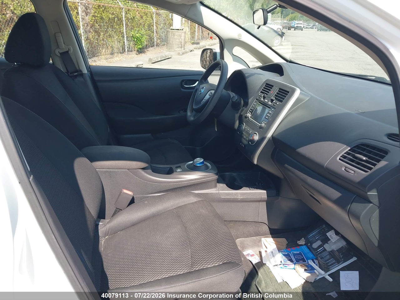 2017 NISSAN LEAF thumbnail 6
