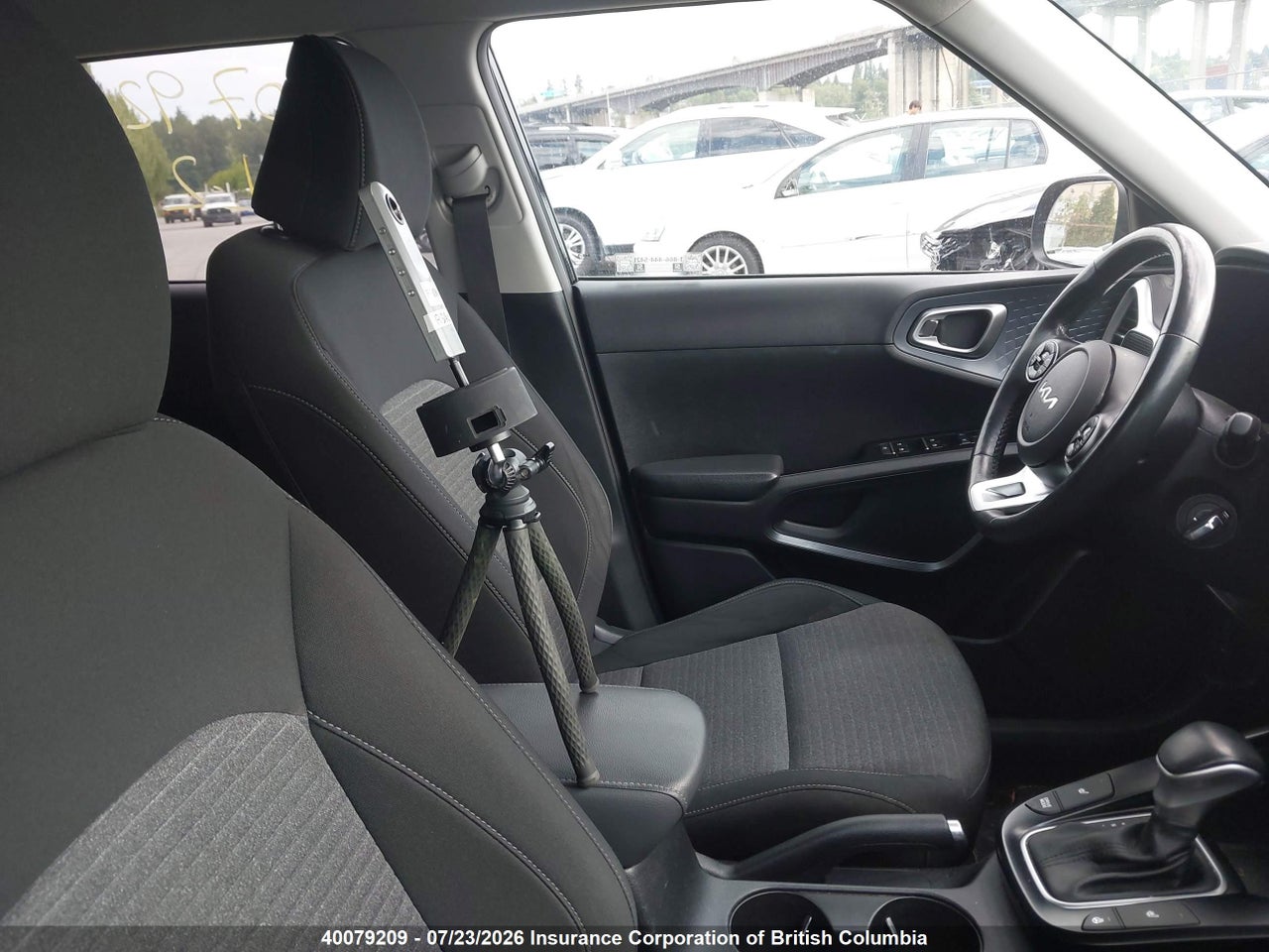 2022 KIA SOUL thumbnail 6