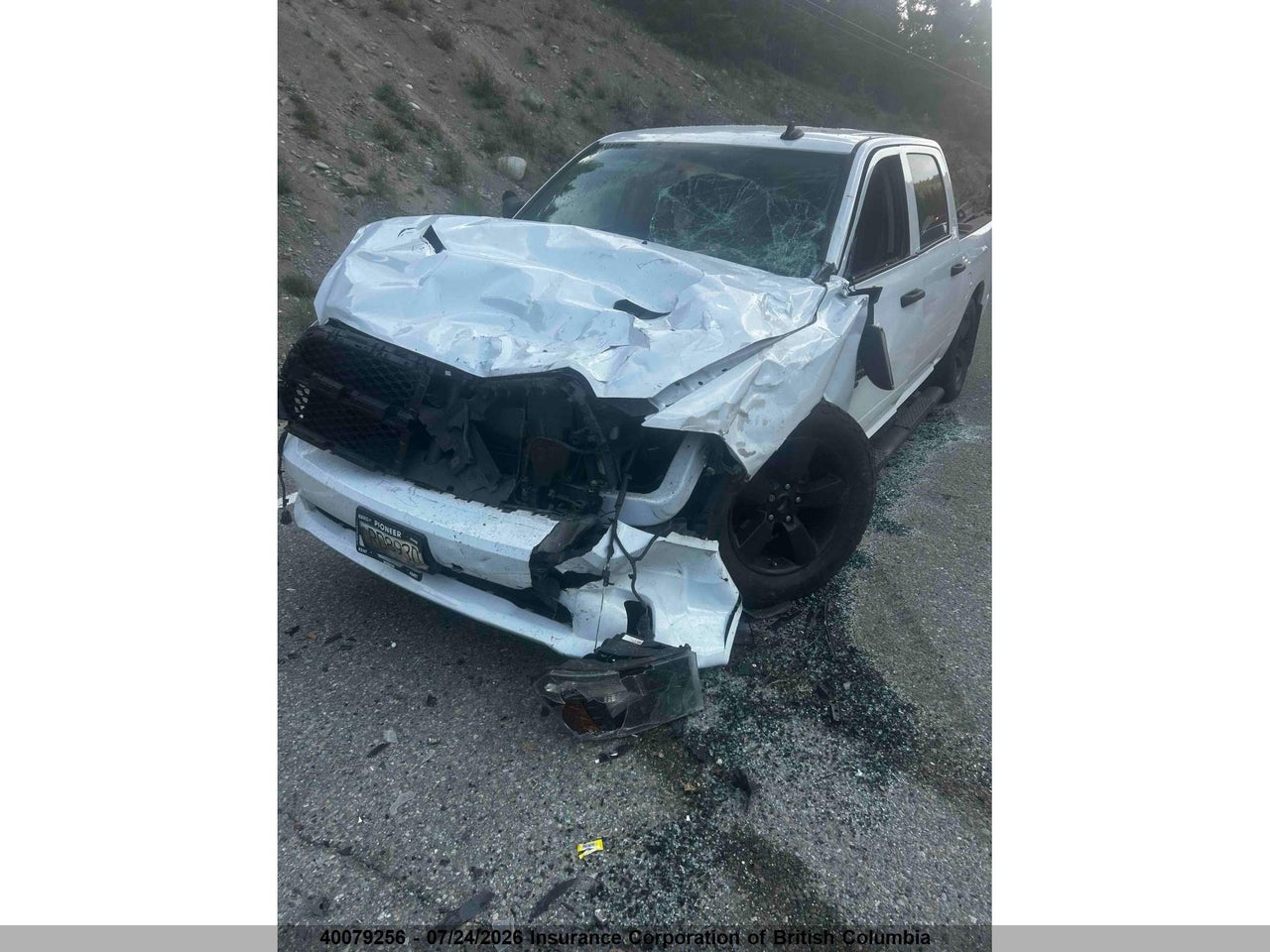 2021 RAM 1500 CLASSIC TRADESMAN thumbnail 3