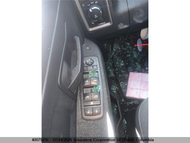 2021 RAM 1500 CLASSIC TRADESMAN thumbnail 9