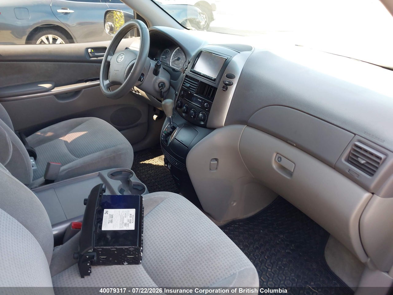 2006 TOYOTA SIENNA CE thumbnail 6