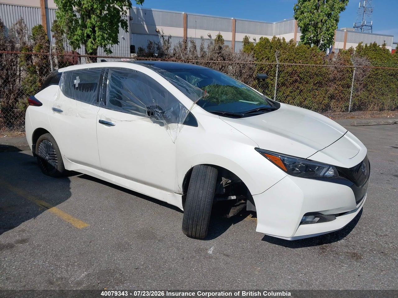 2023 NISSAN LEAF thumbnail 2