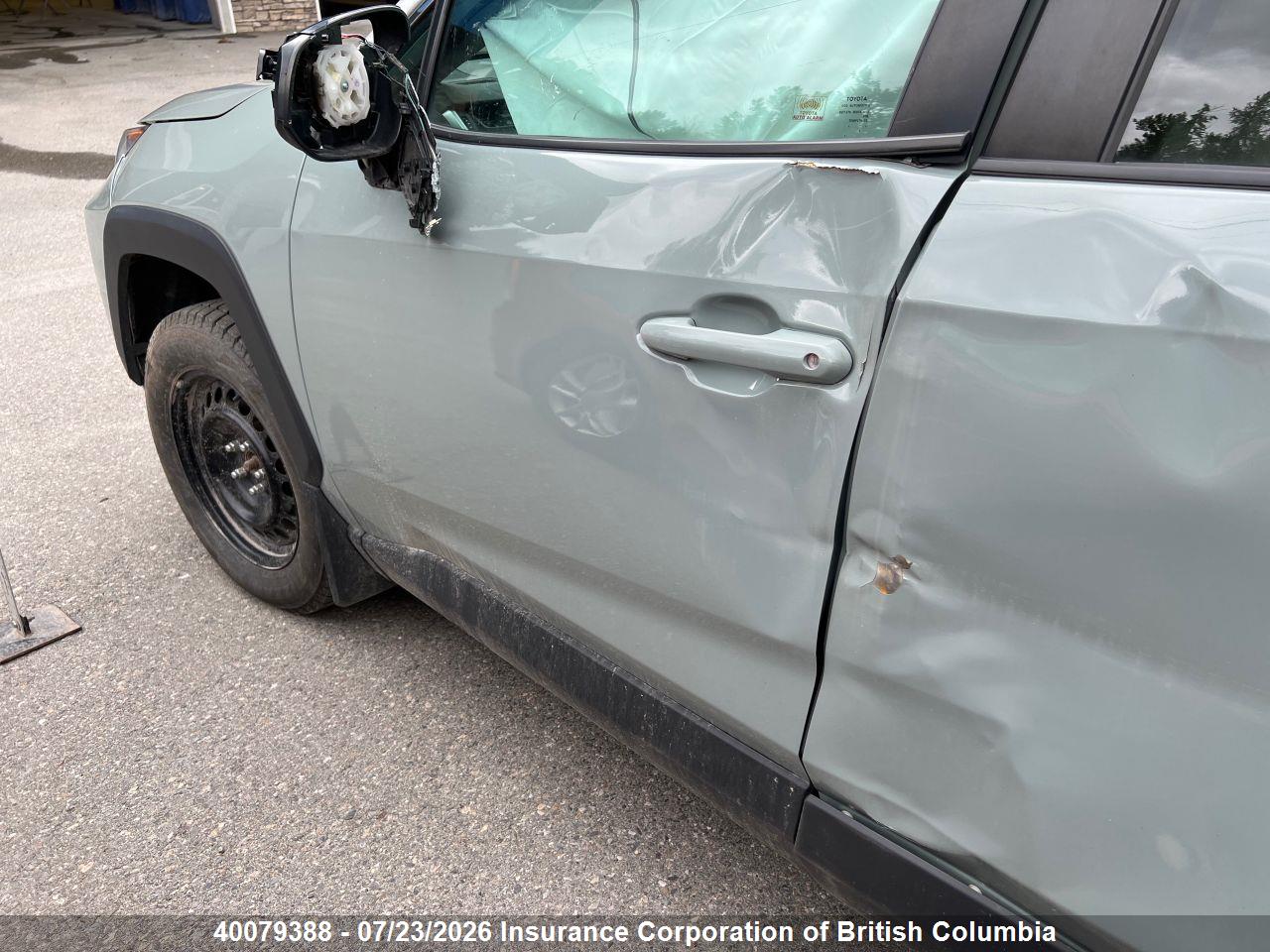 2019 TOYOTA RAV4 thumbnail 10