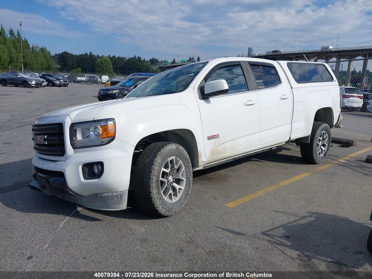 2018 GMC CANYON SLE thumbnail 3
