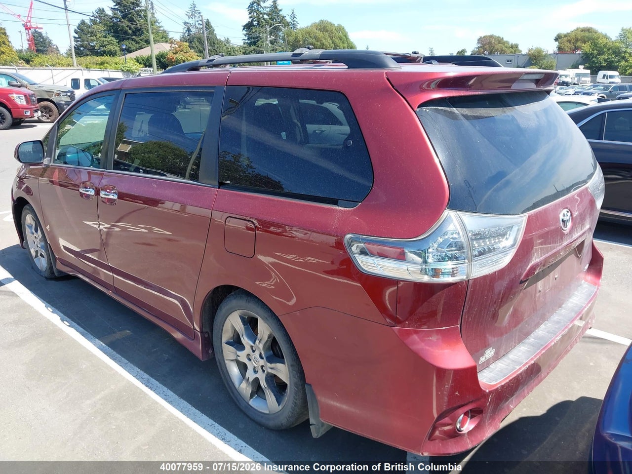 2013 TOYOTA SIENNA SPORT thumbnail 4