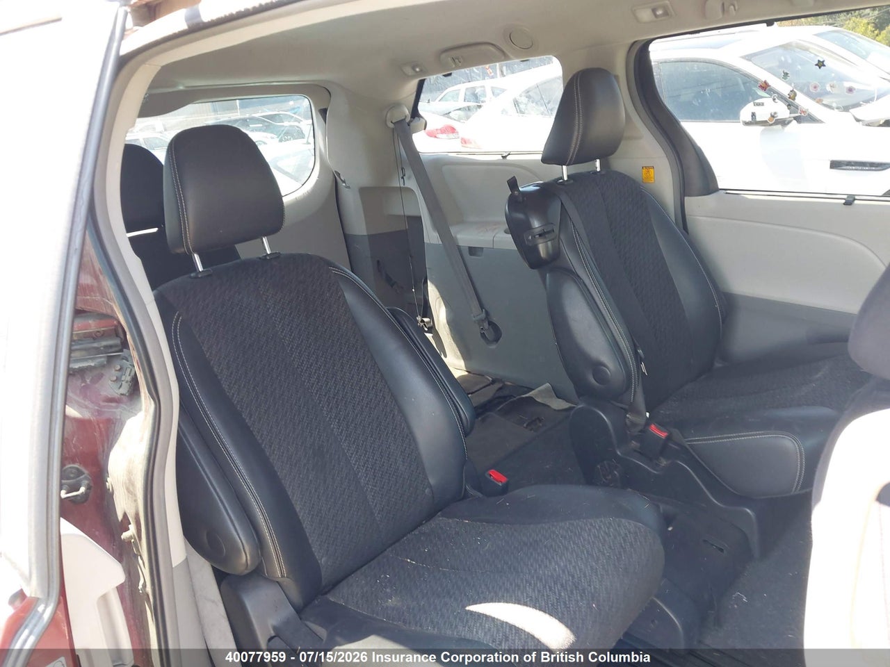 2013 TOYOTA SIENNA SPORT thumbnail 9