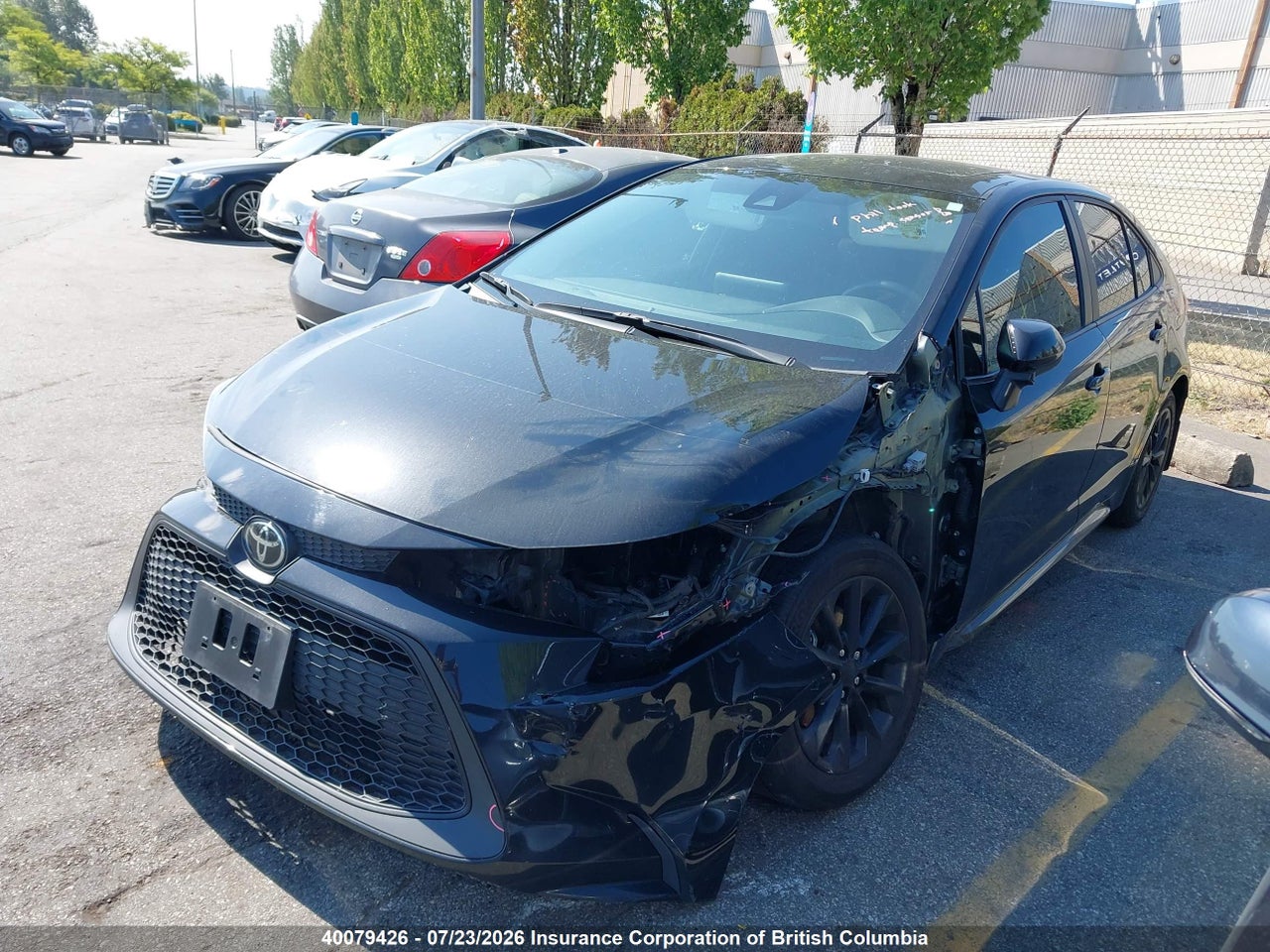 2022 TOYOTA COROLLA LE/XLE thumbnail 3
