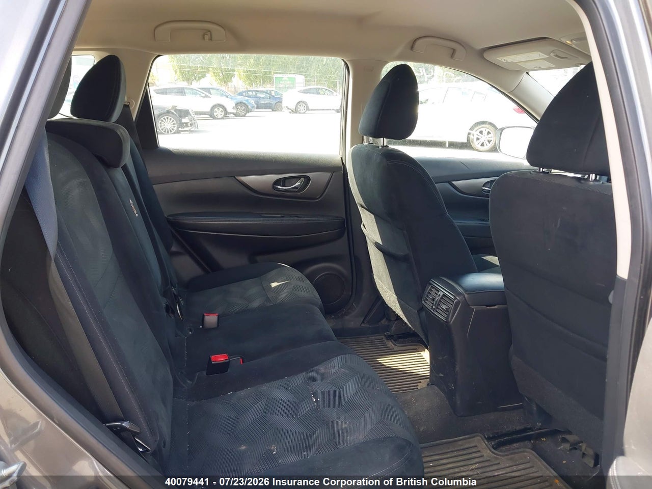 2015 NISSAN ROGUE thumbnail 9