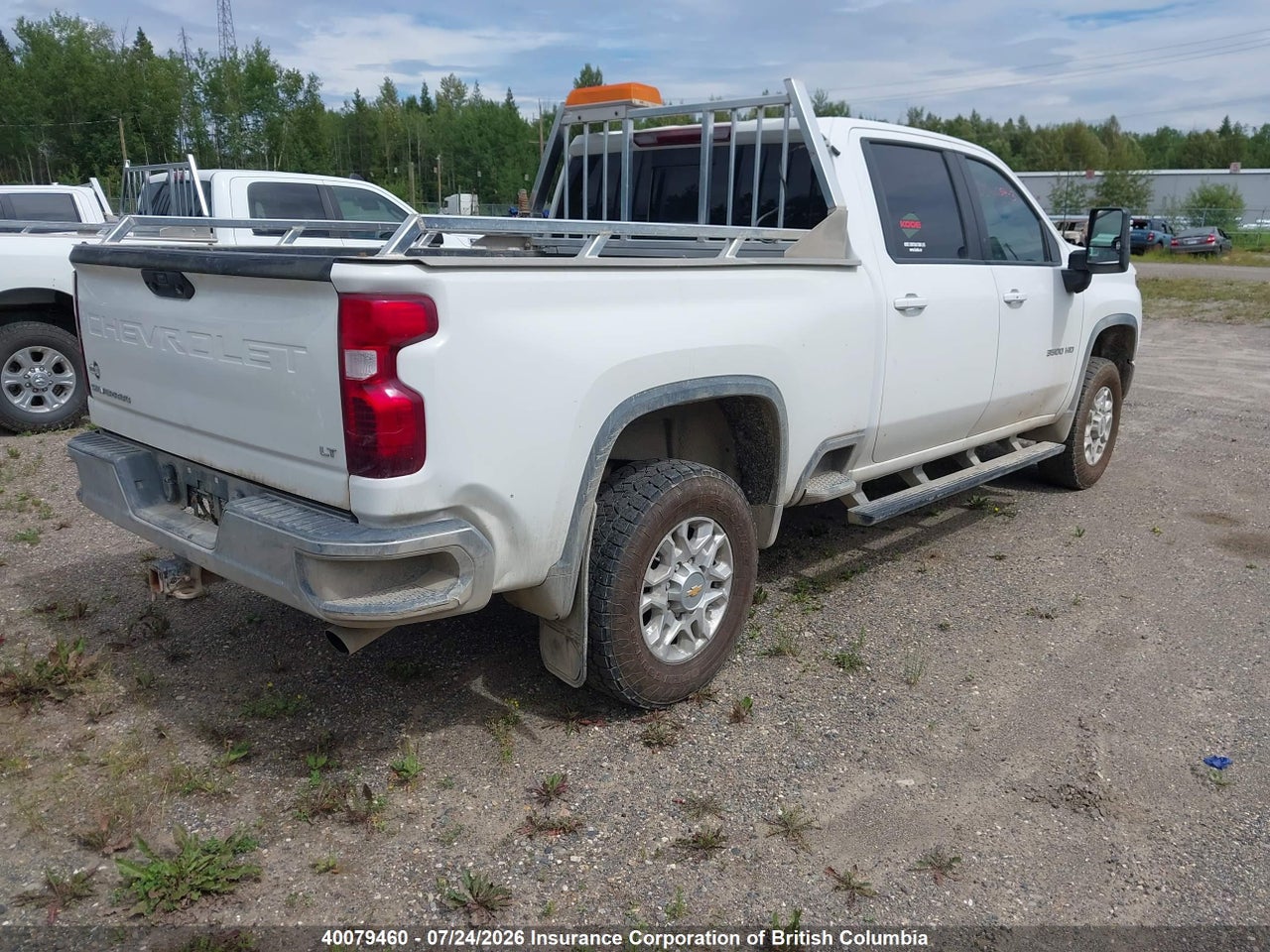 2022 CHEVROLET SILVERADO 3500HD LT thumbnail 5