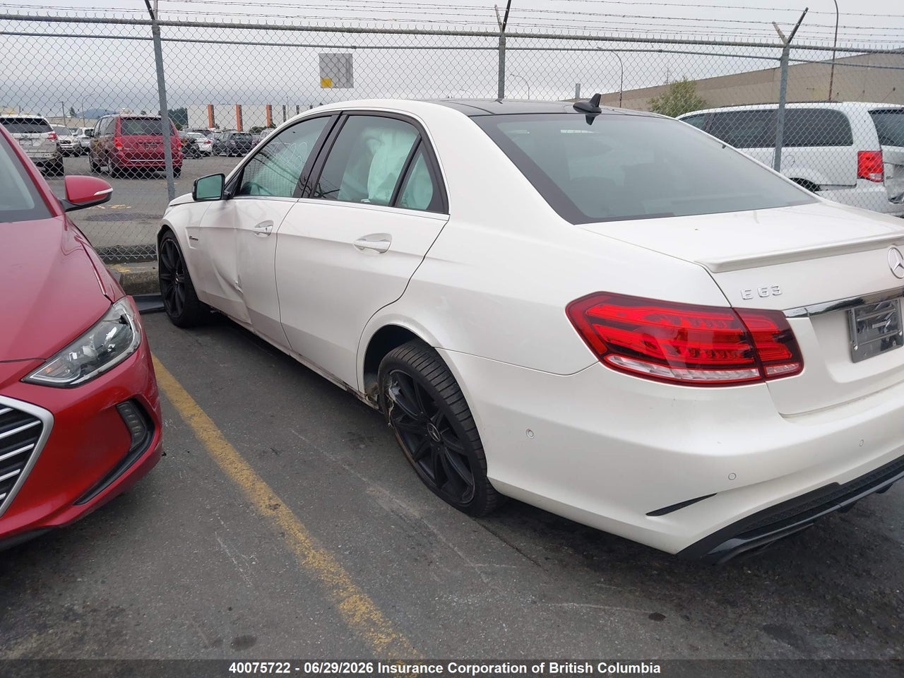2014 MERCEDES BENZ E 63 AMG-S thumbnail 4