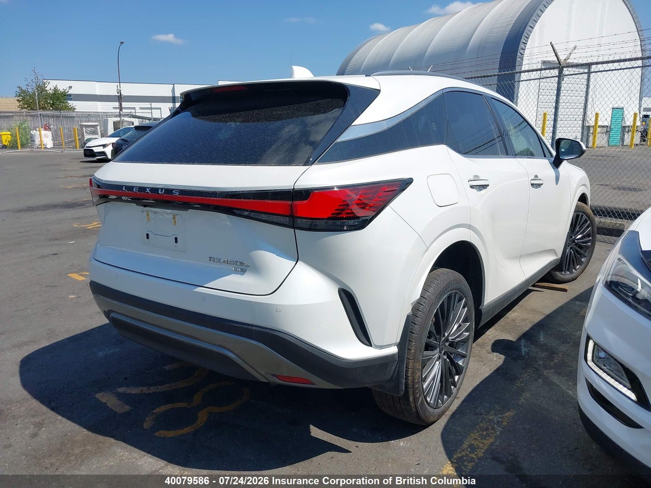 2026 LEXUS RX 450H+ thumbnail 5