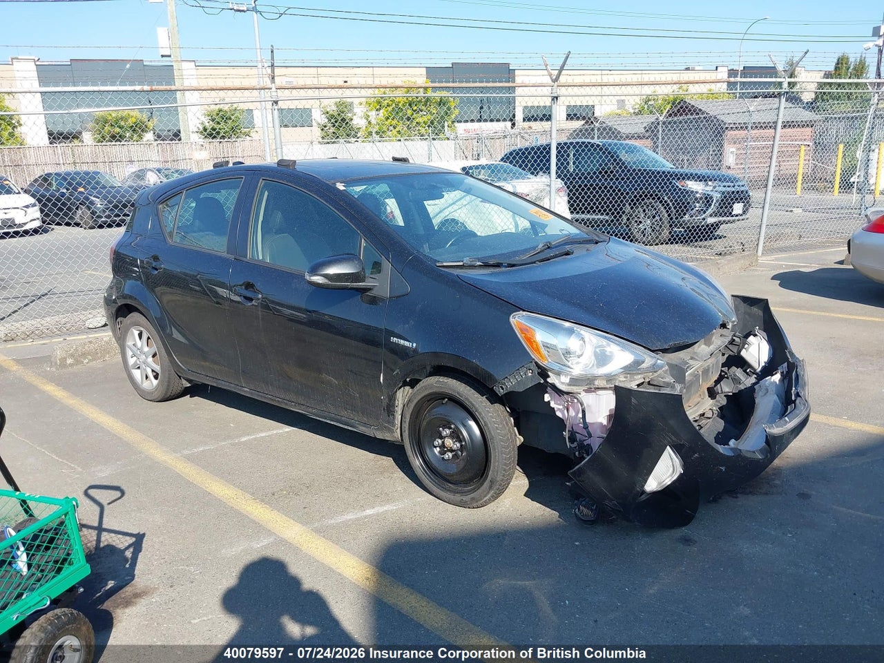2015 TOYOTA PRIUS thumbnail 2