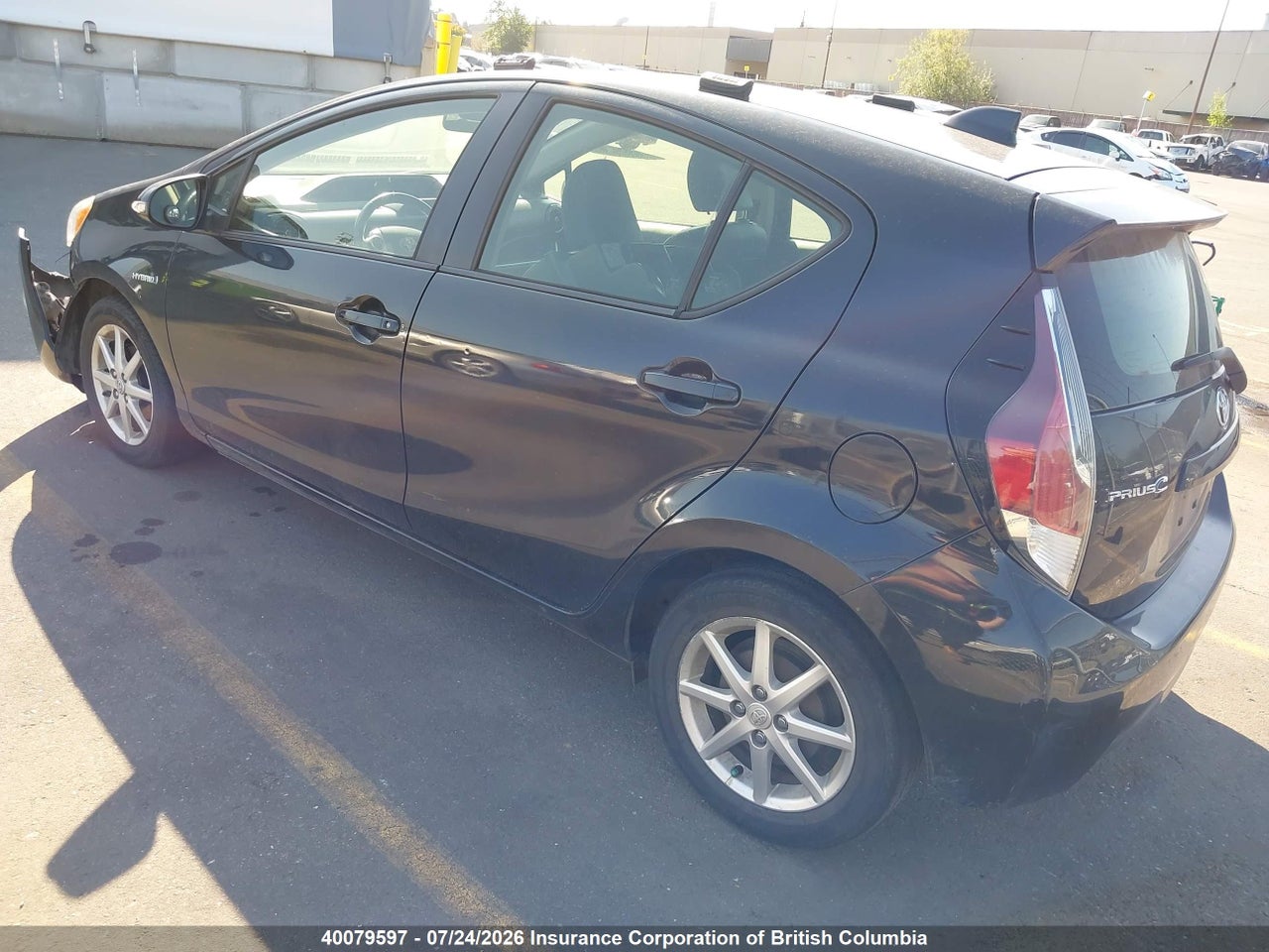 2015 TOYOTA PRIUS thumbnail 4