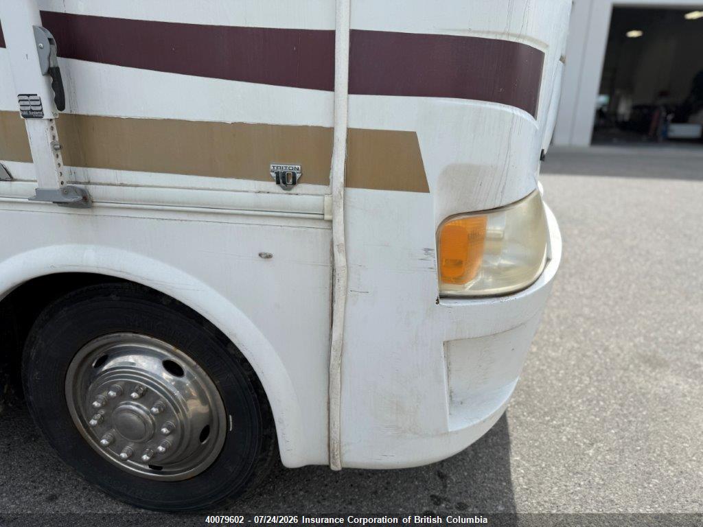 2007 FORD F550 SUPER DUTY STRIPPED CHASS thumbnail 10