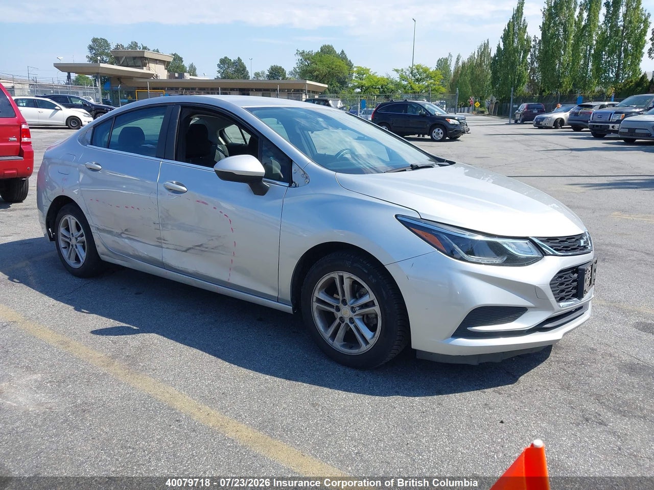 2017 CHEVROLET CRUZE thumbnail 2