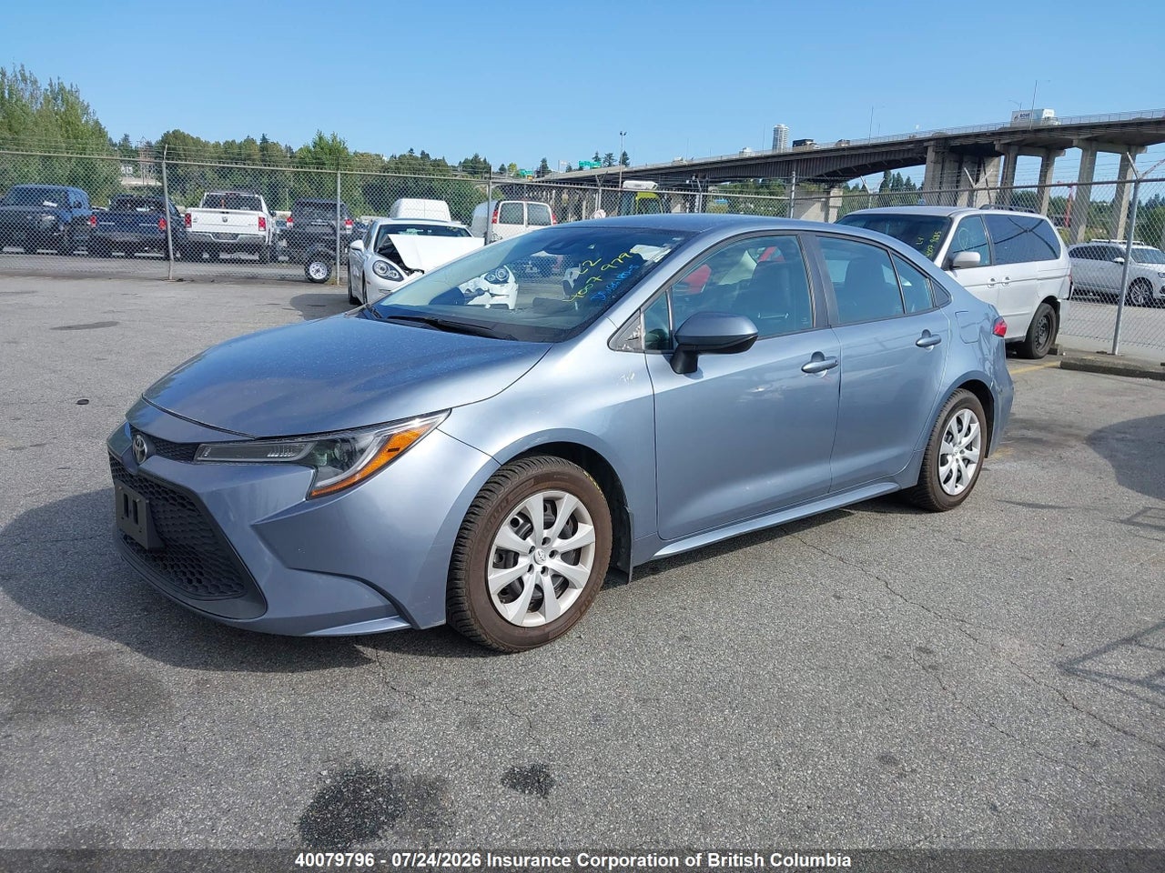 2020 TOYOTA COROLLA LE thumbnail 3