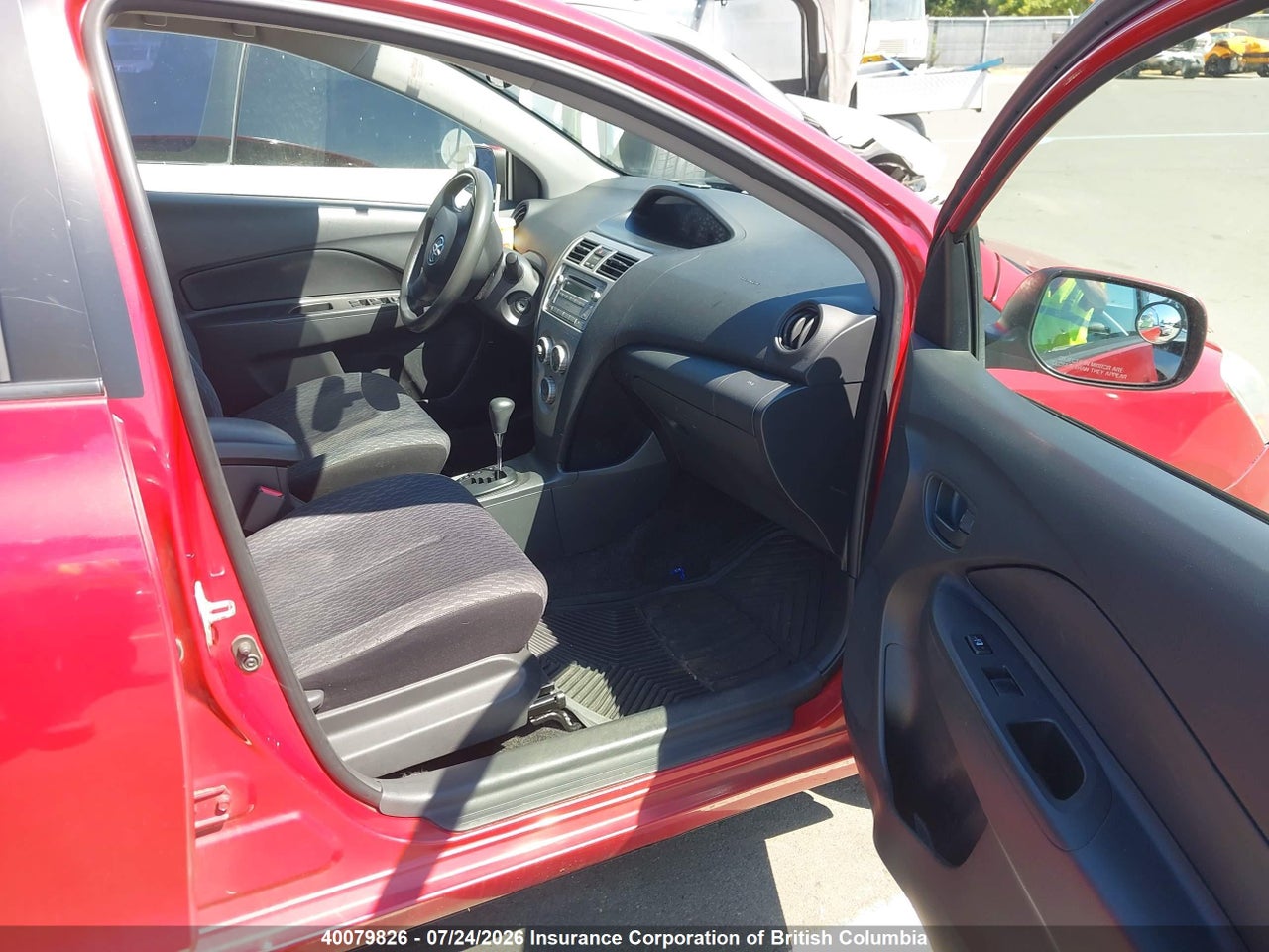 2009 TOYOTA YARIS thumbnail 6